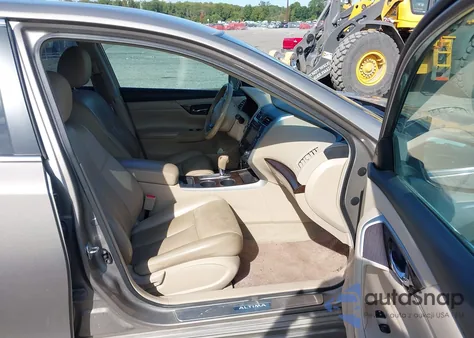 2013 Nissan Altima 2.5 Sl z USA, uszkodzony, nr VIN 1N4AL3AP3DN460180